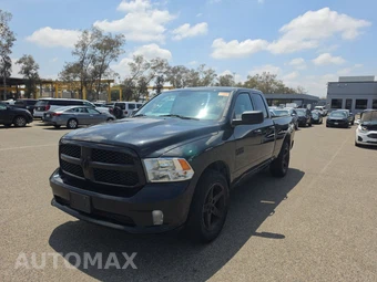 2018 Ram 1500 Express Extended Cab Medium Bed