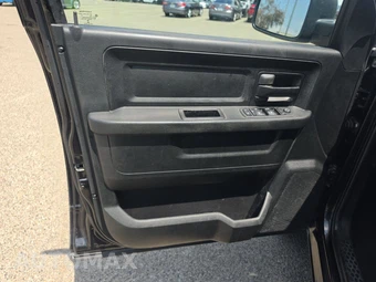 2018 Ram 1500 Express Extended Cab Medium Bed – miniatura 9