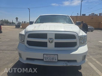 2018 Ram 1500 Express Extended Cab Medium Bed – miniatura 2