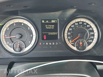 2018 Ram 1500 Express Extended Cab Medium Bed - miniatura 12