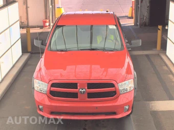 2018 Ram 1500 Express Extended Cab Medium Bed - miniatura 2