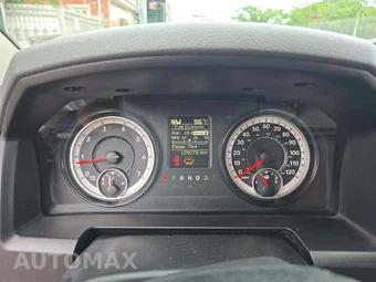 2018 Ram 1500 Express Extended Cab Medium Bed - miniatura 9