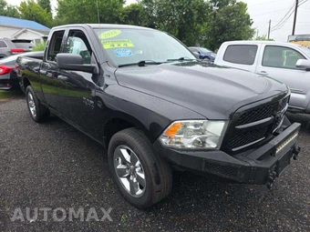 2018 Ram 1500 Express Extended Cab Medium Bed - miniatura 4
