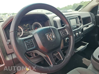 2018 Ram 1500 Express Extended Cab Medium Bed – miniatura 10
