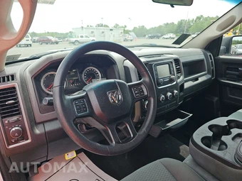 2018 Ram 1500 Express Extended Cab Medium Bed – miniatura 11
