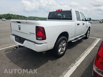 2018 Ram 1500 Express Extended Cab Medium Bed – miniatura 4