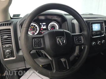 2018 Ram 1500 Express Extended Cab Medium Bed – miniatura 10