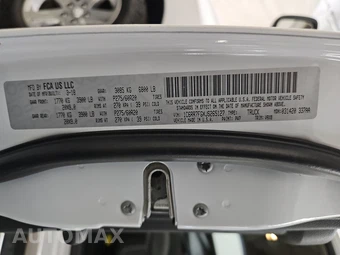 2018 Ram 1500 Express Extended Cab Medium Bed – miniatura 14