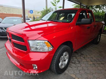 2018 Ram 1500 Express Extended Cab Medium Bed