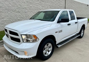 2018 Ram 1500 Express Extended Cab Medium Bed - miniatura 6
