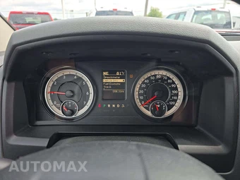 2018 Ram 1500 Express Extended Cab Medium Bed - miniatura 6