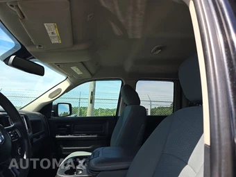 2018 Ram 1500 Express Extended Cab Medium Bed - miniatura 17
