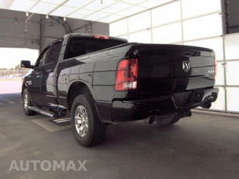 2018 Ram 1500 Express Extended Cab Medium Bed - miniatura 6