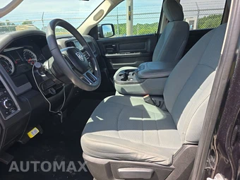 2018 Ram 1500 Express Extended Cab Medium Bed - miniatura 7