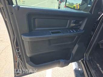2018 Ram 1500 Express Extended Cab Medium Bed - miniatura 9