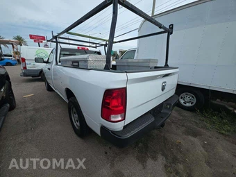 2018 Ram 1500 Express Regular Cab Long Bed - miniatura 2