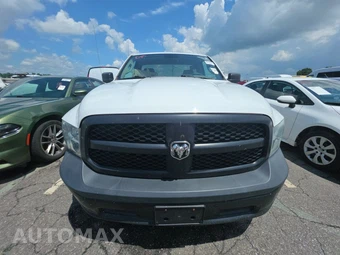 2018 Ram 1500 Express Regular Cab Long Bed - miniatura 2