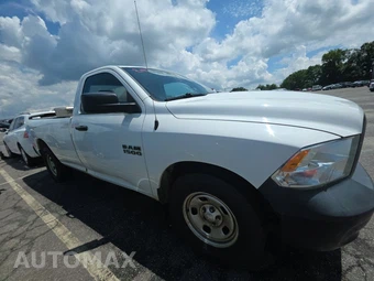 2018 Ram 1500 Express Regular Cab Long Bed - miniatura 3
