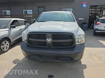 2018 Ram 1500 Express Regular Cab Long Bed - miniatura 2