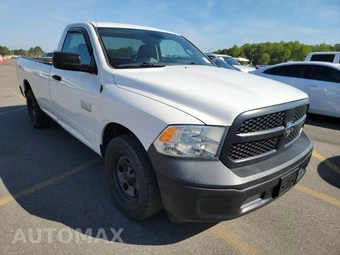 2018 Ram 1500 Express Regular Cab Long Bed – miniatura 3