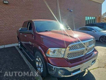 2018 Ram 1500 Laramie Crew Cab Short Bed – miniatura 4