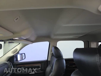 2018 Ram 1500 Laramie Crew Cab Short Bed - miniatura 17