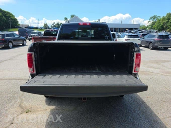2018 Ram 1500 Laramie Crew Cab Short Bed - miniatura 14