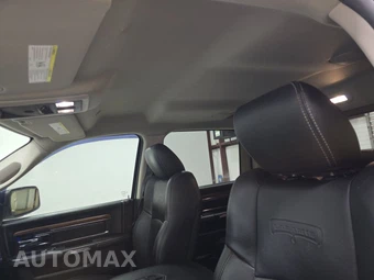 2018 Ram 1500 Laramie Crew Cab Short Bed - miniatura 17