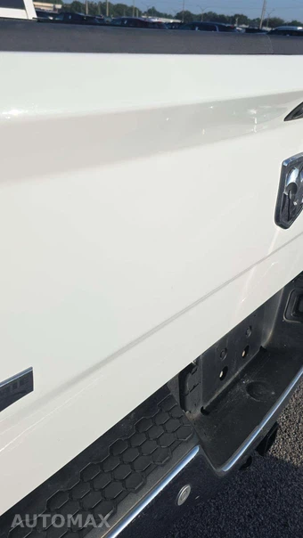 2018 Ram 1500 Laramie Crew Cab Short Bed - miniatura 27