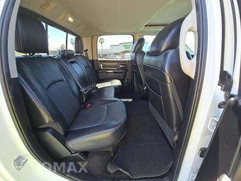 2018 Ram 1500 Laramie Crew Cab Short Bed - miniatura 13