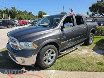 2018 Ram 1500 Laramie Crew Cab Short Bed