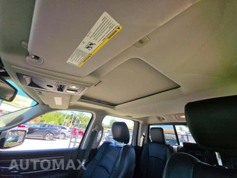 2018 Ram 1500 Laramie Crew Cab Short Bed - miniatura 11