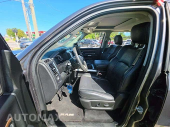 2018 Ram 1500 Laramie Crew Cab Short Bed - miniatura 6