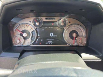 2018 Ram 1500 Laramie Longhorn Crew Cab Short Bed – miniatura 9