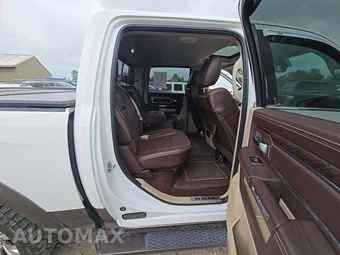 2018 Ram 1500 Laramie Longhorn Crew Cab Short Bed - miniatura 16