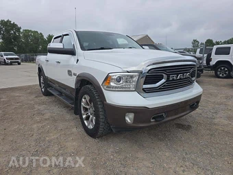 2018 Ram 1500 Laramie Longhorn Crew Cab Short Bed - miniatura 4