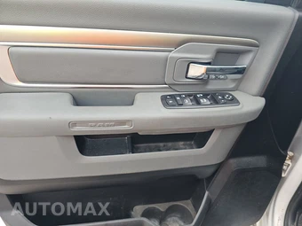 2018 Ram 1500 Lone Star Extended Cab Medium Bed - miniatura 9