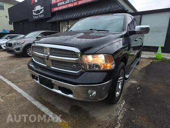 2018 Ram 1500 Lone Star Silver Crew Cab Short Bed - samochód z USA z aukcji Manheim, oferta Kup Teraz w AUTOMAX