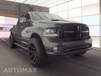2018 Ram 1500 Night Crew Cab Short Bed – miniatura 3