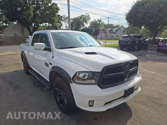 2018 Ram 1500 Night Crew Cab Short Bed - miniatura 4