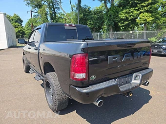 2018 Ram 1500 Night Crew Cab Short Bed - miniatura 2