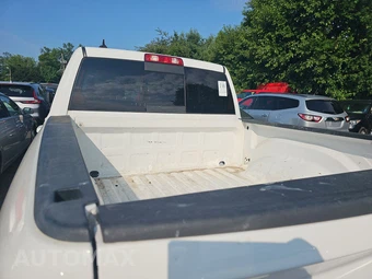 2018 Ram 1500 Night Crew Cab Short Bed – miniatura 16
