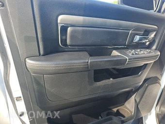 2018 Ram 1500 Night Crew Cab Short Bed – miniatura 9