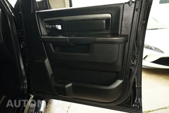 2018 Ram 1500 Night Crew Cab Short Bed - miniatura 14