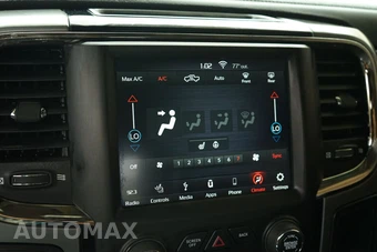 2018 Ram 1500 Night Crew Cab Short Bed - miniatura 8