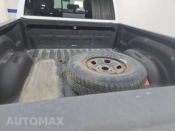 2018 Ram 1500 Outdoorsman Crew Cab Medium Bed – miniatura 16