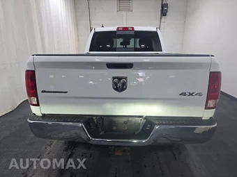 2018 Ram 1500 Outdoorsman Crew Cab Medium Bed – miniatura 5