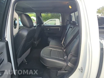 2018 Ram 1500 Outdoorsman Crew Cab Medium Bed – miniatura 13