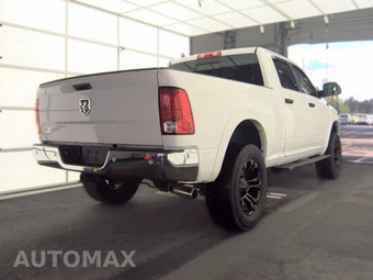 2018 Ram 1500 Outdoorsman Crew Cab Medium Bed – miniatura 4