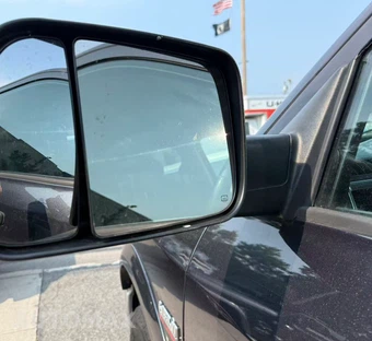 2018 Ram 1500 Outdoorsman Crew Cab Short Bed - miniatura 4